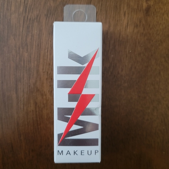 Milk Makeup Electric Glossy lip Plumper Pumped Clear NEW - Picture 10 of 10
